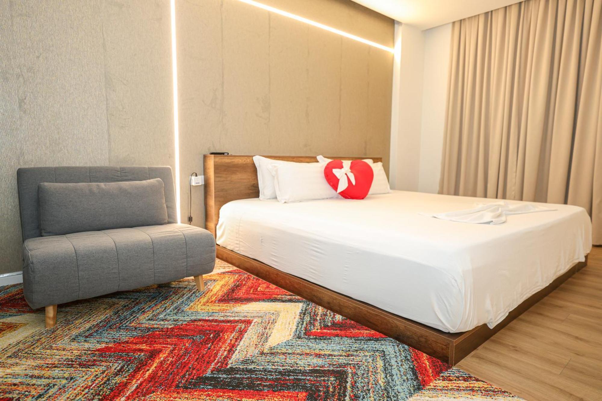 Green Coast Resort & Residences 94 Palasë Buitenkant foto