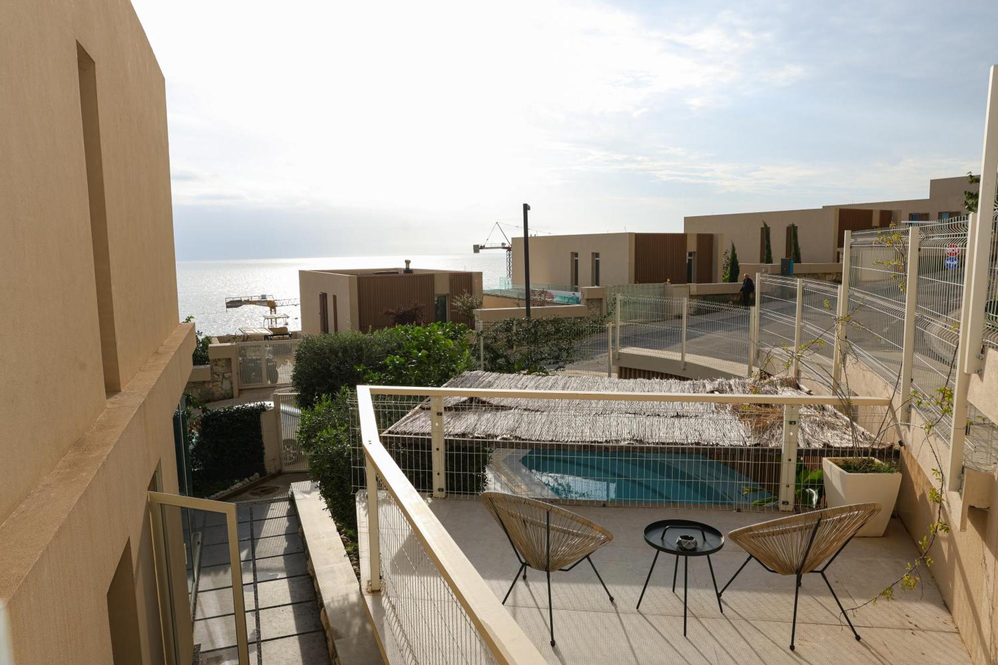 Green Coast Resort & Residences 94 Palasë Buitenkant foto